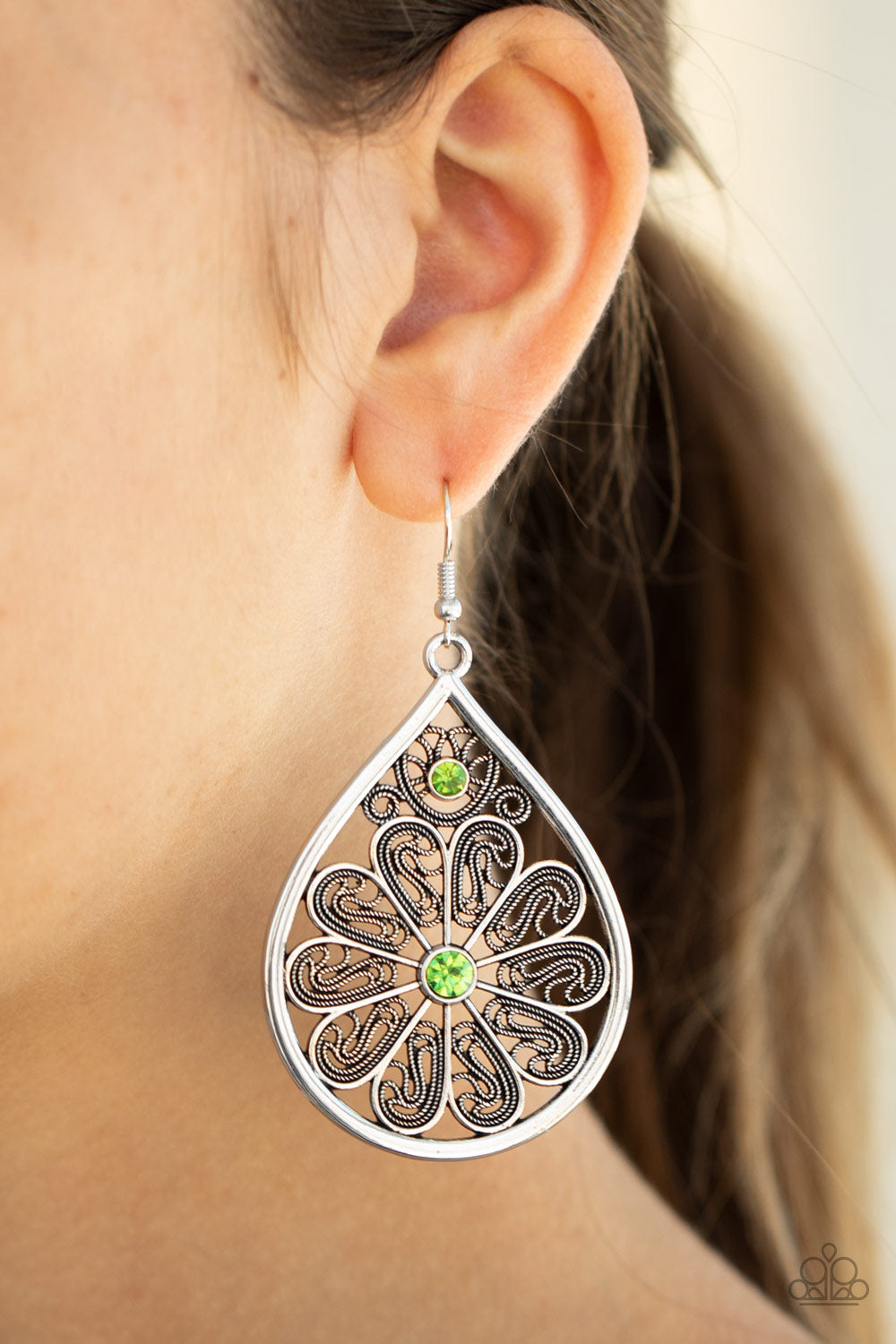 Whimsy Dreams Green Earring